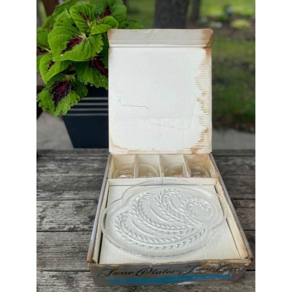 Federal Glass Vintage Snack Set Hospitality 1950s MCM Clear Retro Set of 4 - Picture 3 of 7